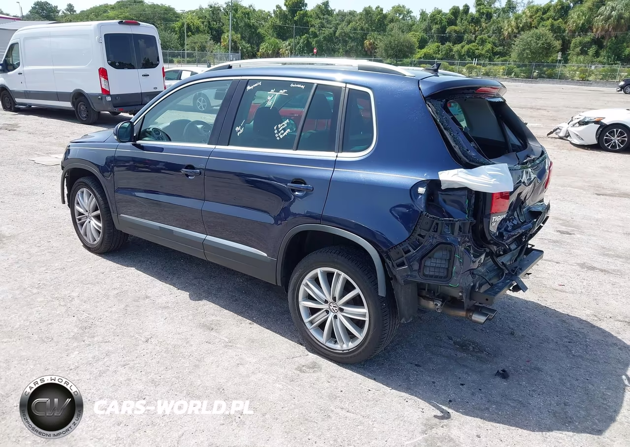 2016 Volkswagen Tiguan Se VIN:WVGAV7AX0GW545046 - 3