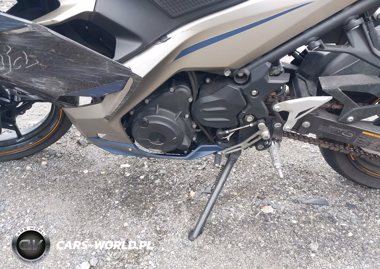 2023 Kawasaki Ex400 VIN:JKAEXKH17PDAP7121 - 9