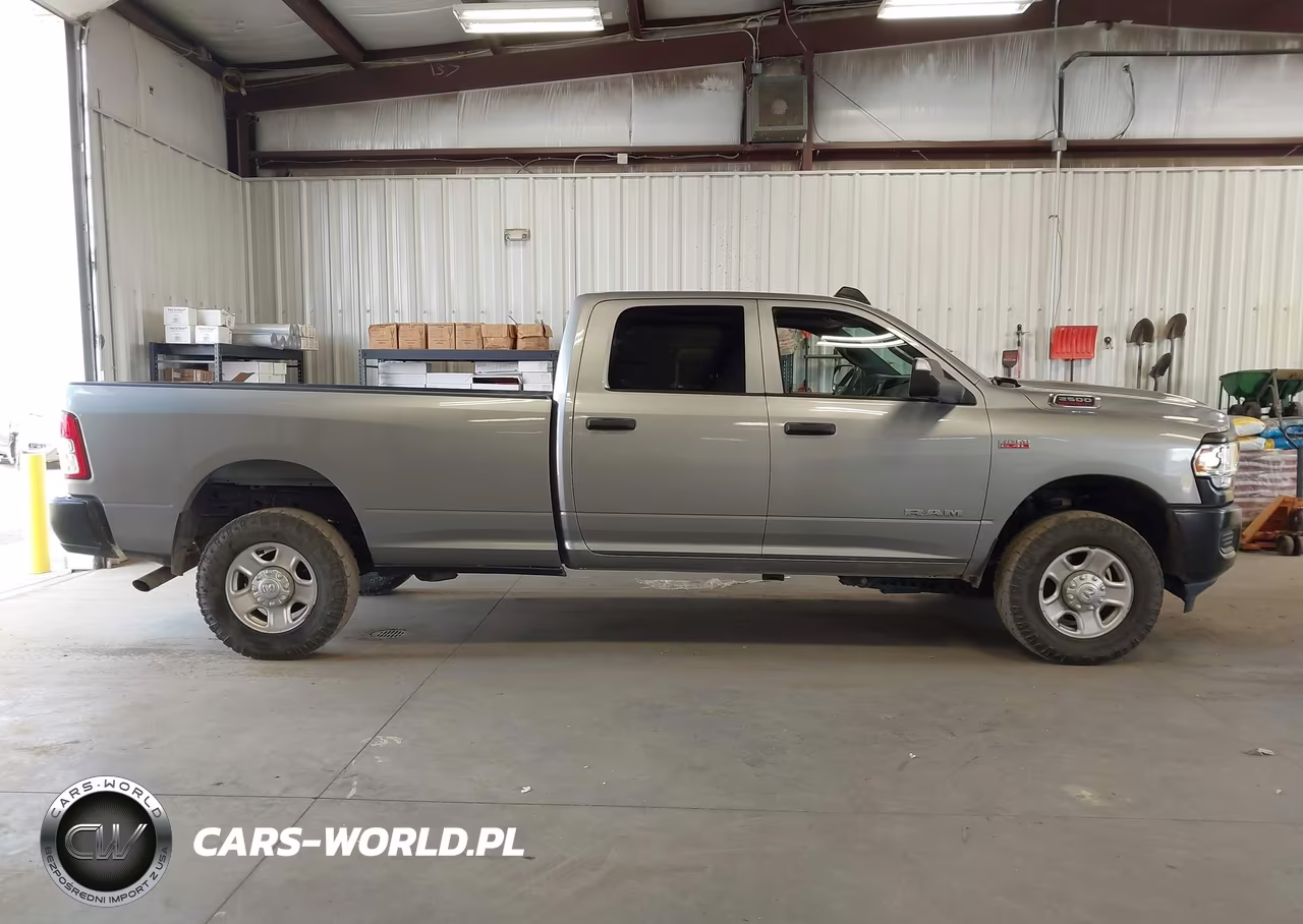 2021 Ram 2500 Tradesman 4X4 8' Box VIN:3C6UR5HJ0MG605078 - 14