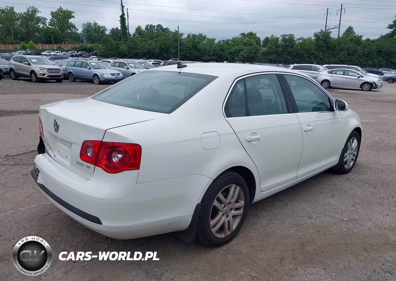 2007 Volkswagen Jetta 2.5 VIN:3VWSG71K87M139102 - 4