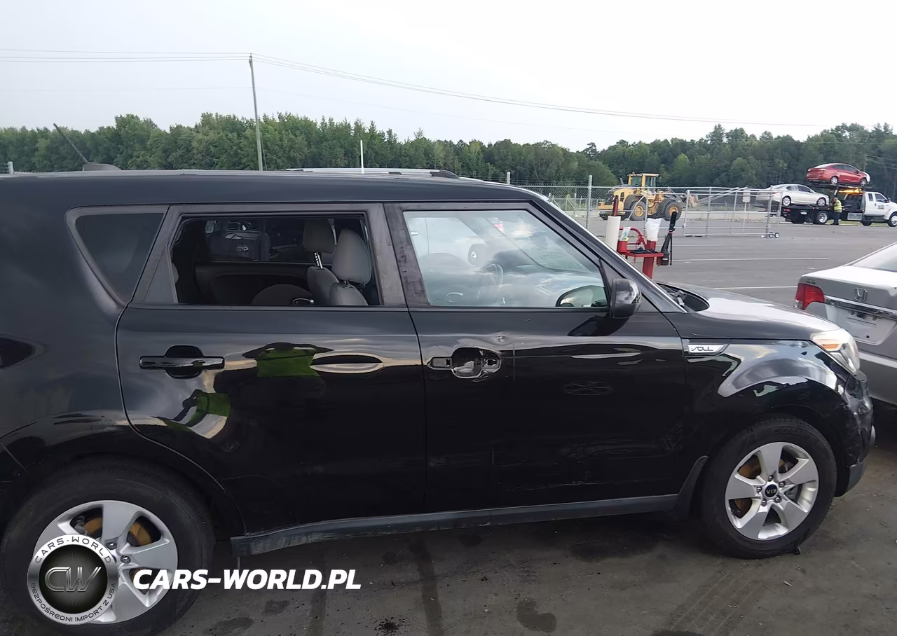 2018 Kia Soul VIN:KNDJN2A29J7889147 - 6