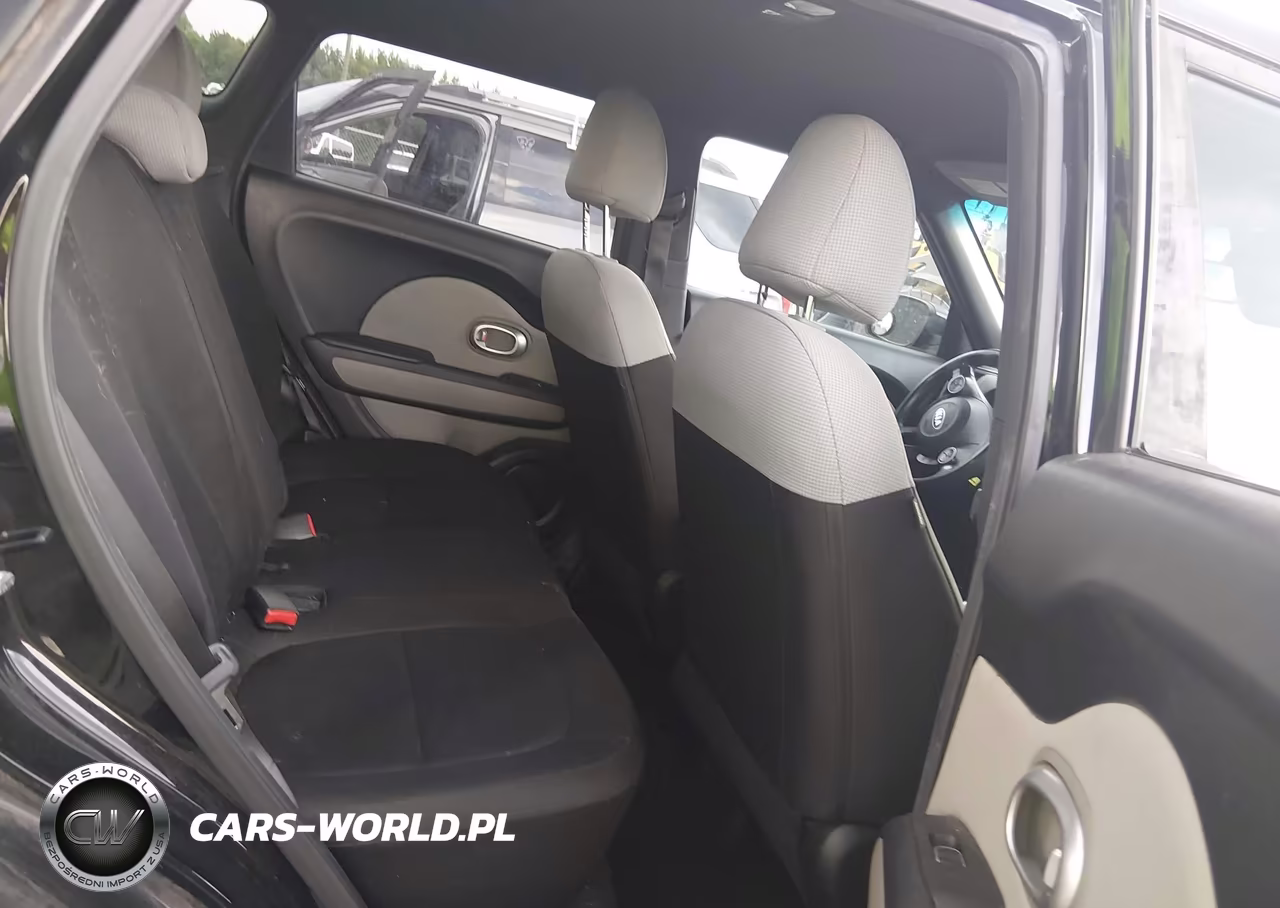 2018 Kia Soul VIN:KNDJN2A29J7889147 - 8