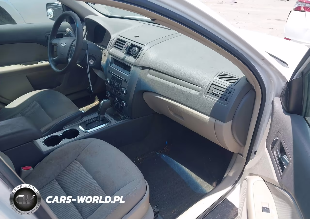 2010 Ford Fusion Se VIN:3FAHP0HA6AR157213 - 5