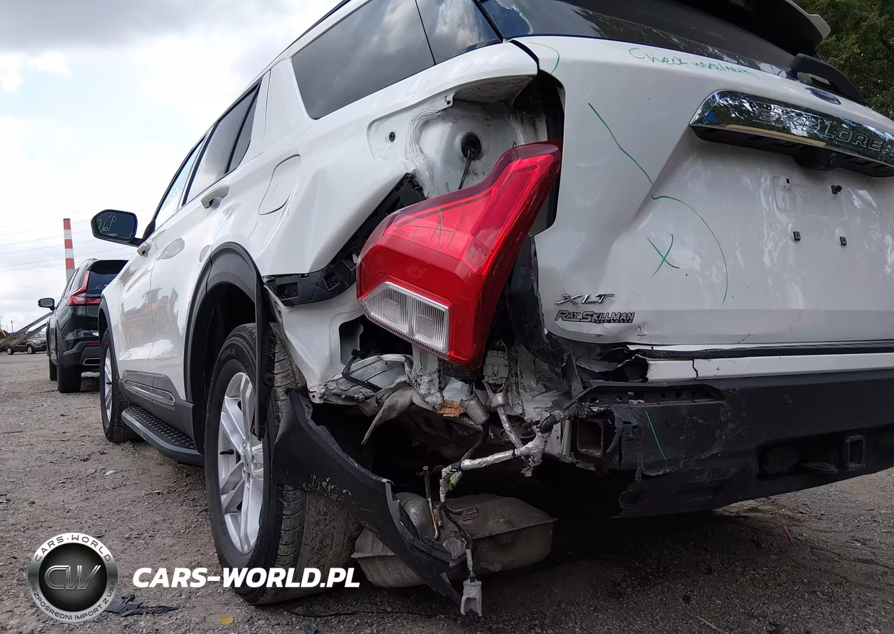 2020 Ford Explorer Xlt VIN:1FMSK8DH7LGA51066 - 6