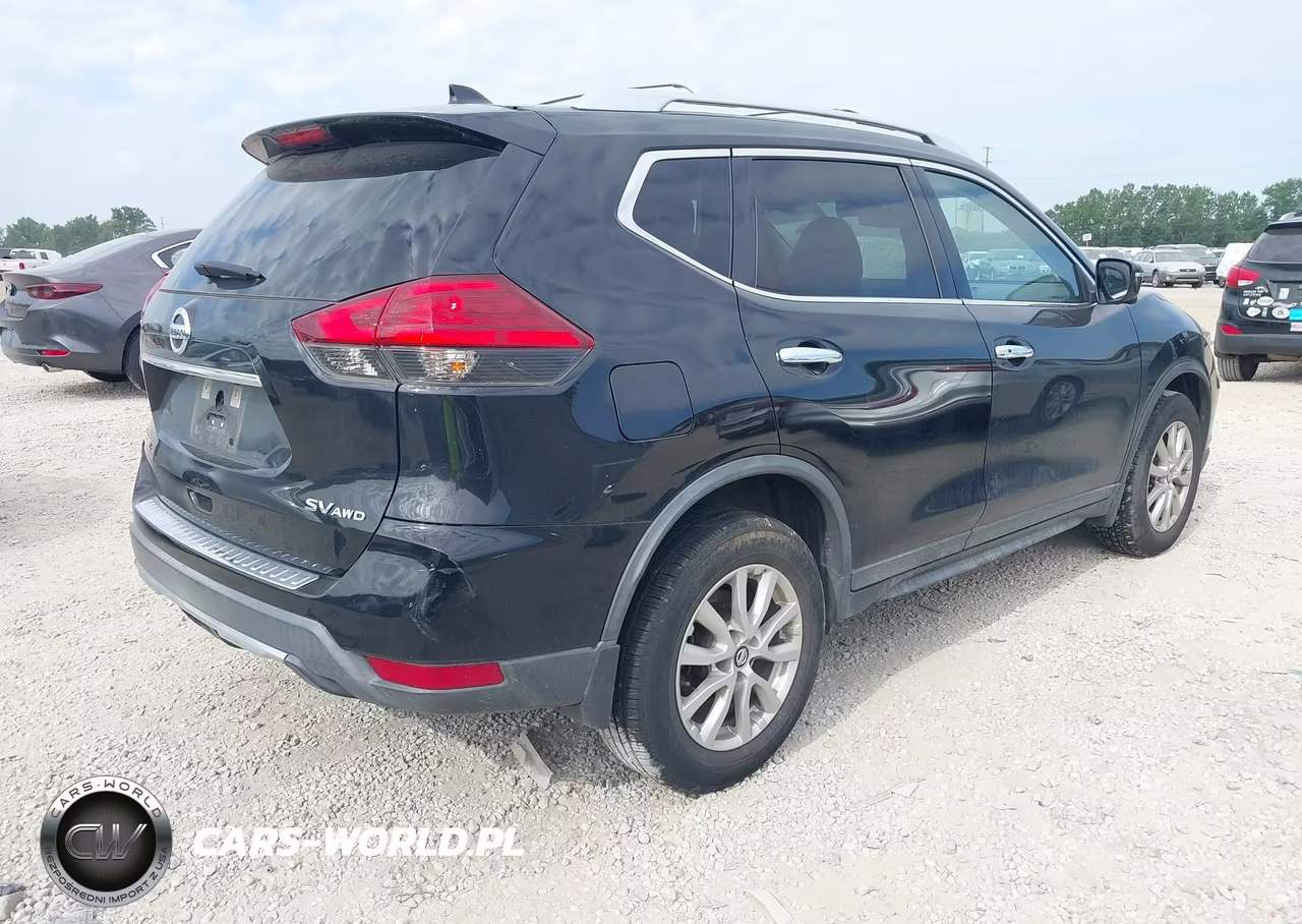 2017 Nissan Rogue Sv VIN:KNMAT2MV1HP599569 - 4