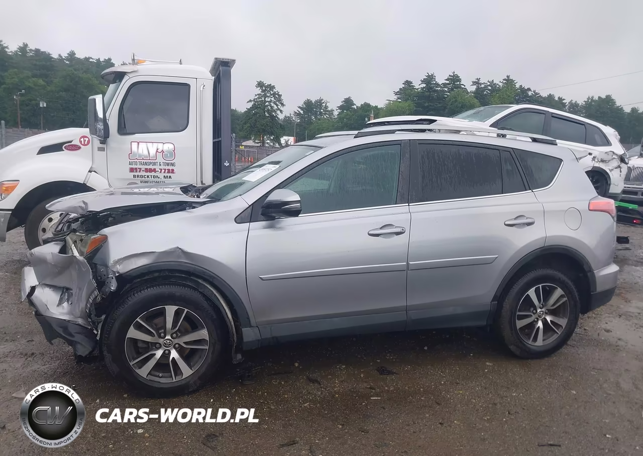 2017 Toyota Rav4 Xle VIN:2T3RFREVXHW591363 - 14