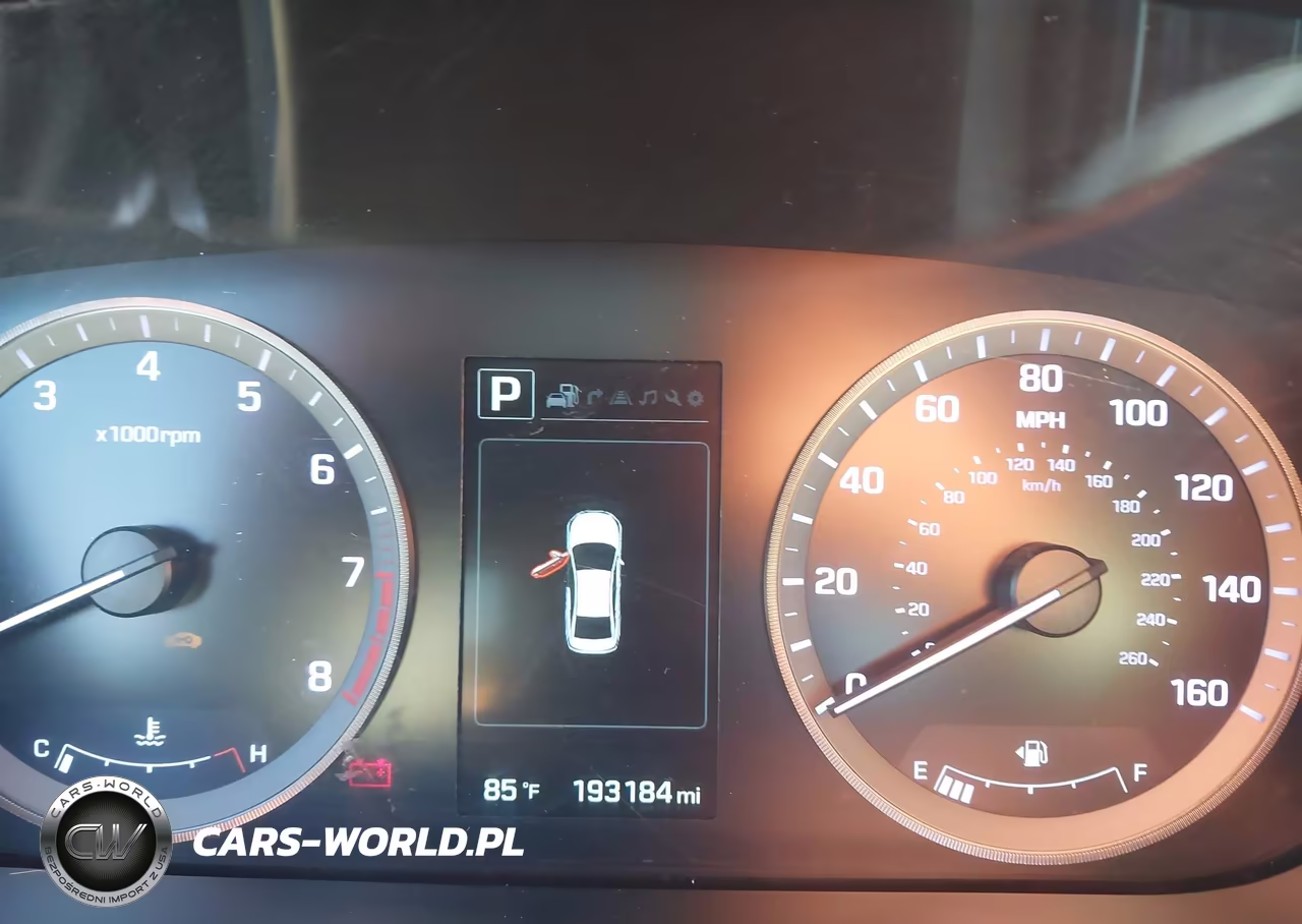 2015 Hyundai Sonata Limited VIN:5NPE34AF1FH178986 - 7