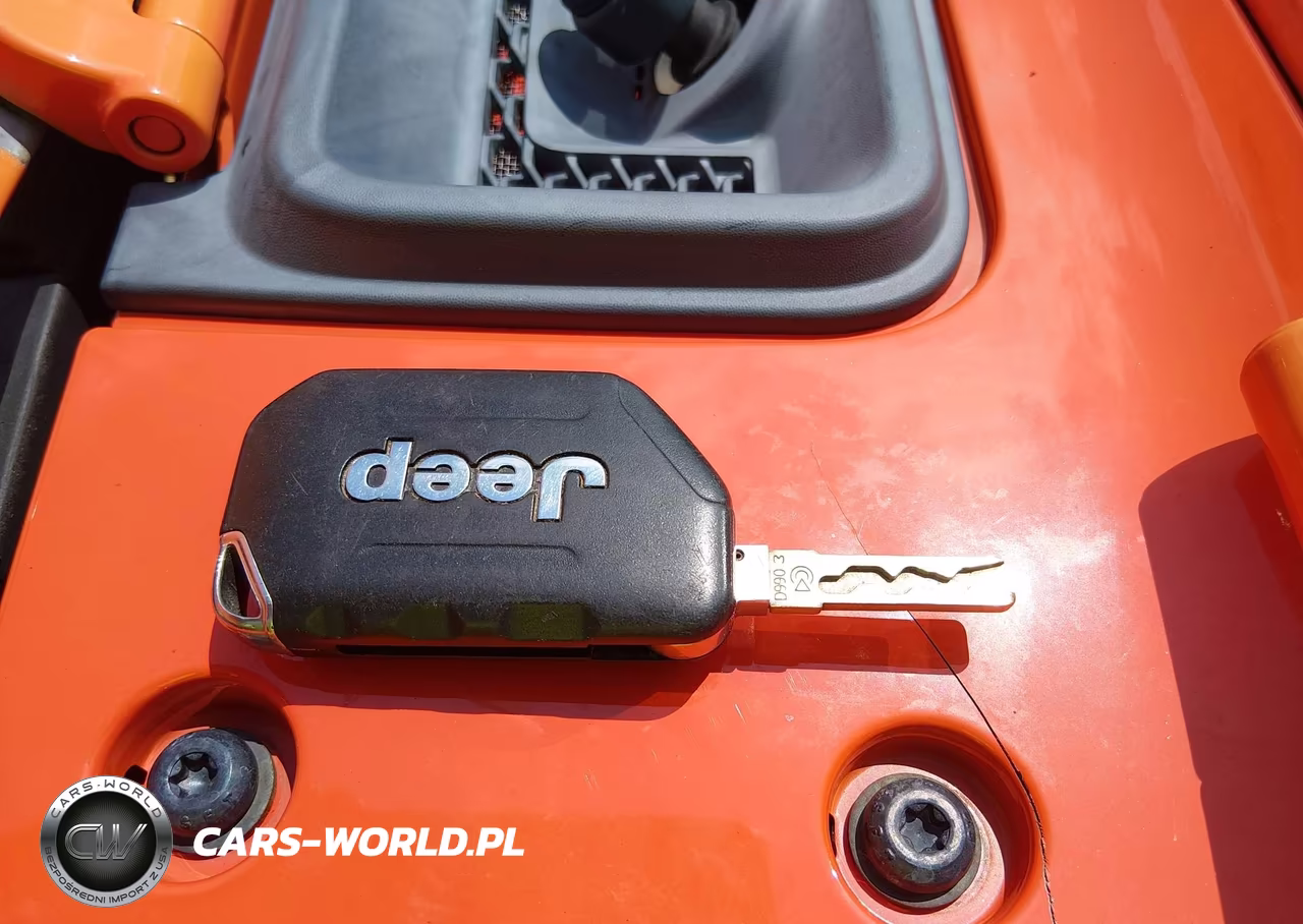 2018 Jeep Wrangler Unlimited Sport 4X4 VIN:1C4HJXDG2JW231738 - 11