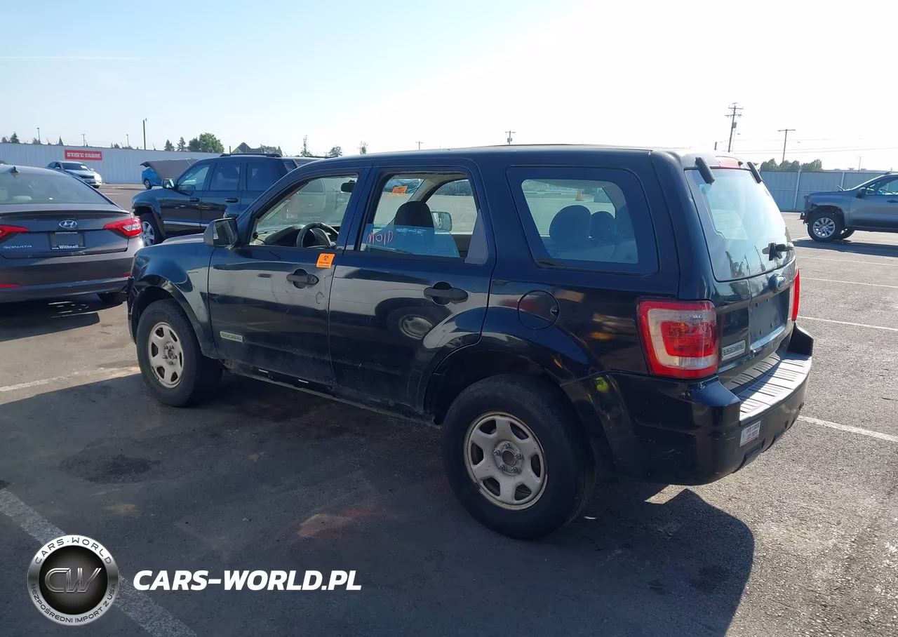 2008 Ford Escape Xls-Xls Manual VIN:1FMCU02Z38KB04393 - 3