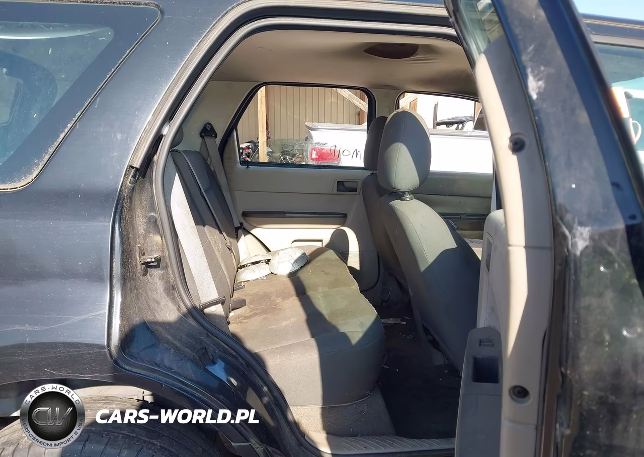 2008 Ford Escape Xls-Xls Manual VIN:1FMCU02Z38KB04393 - 8