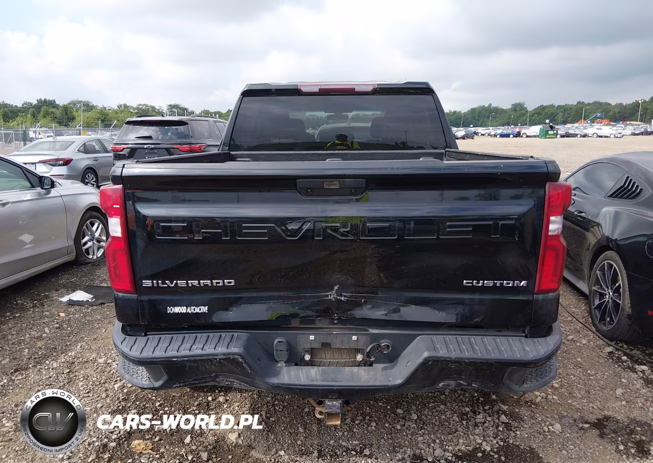 2019 Chevrolet Silverado 1500 Custom VIN:3GCPYBEH3KG103767 - 16
