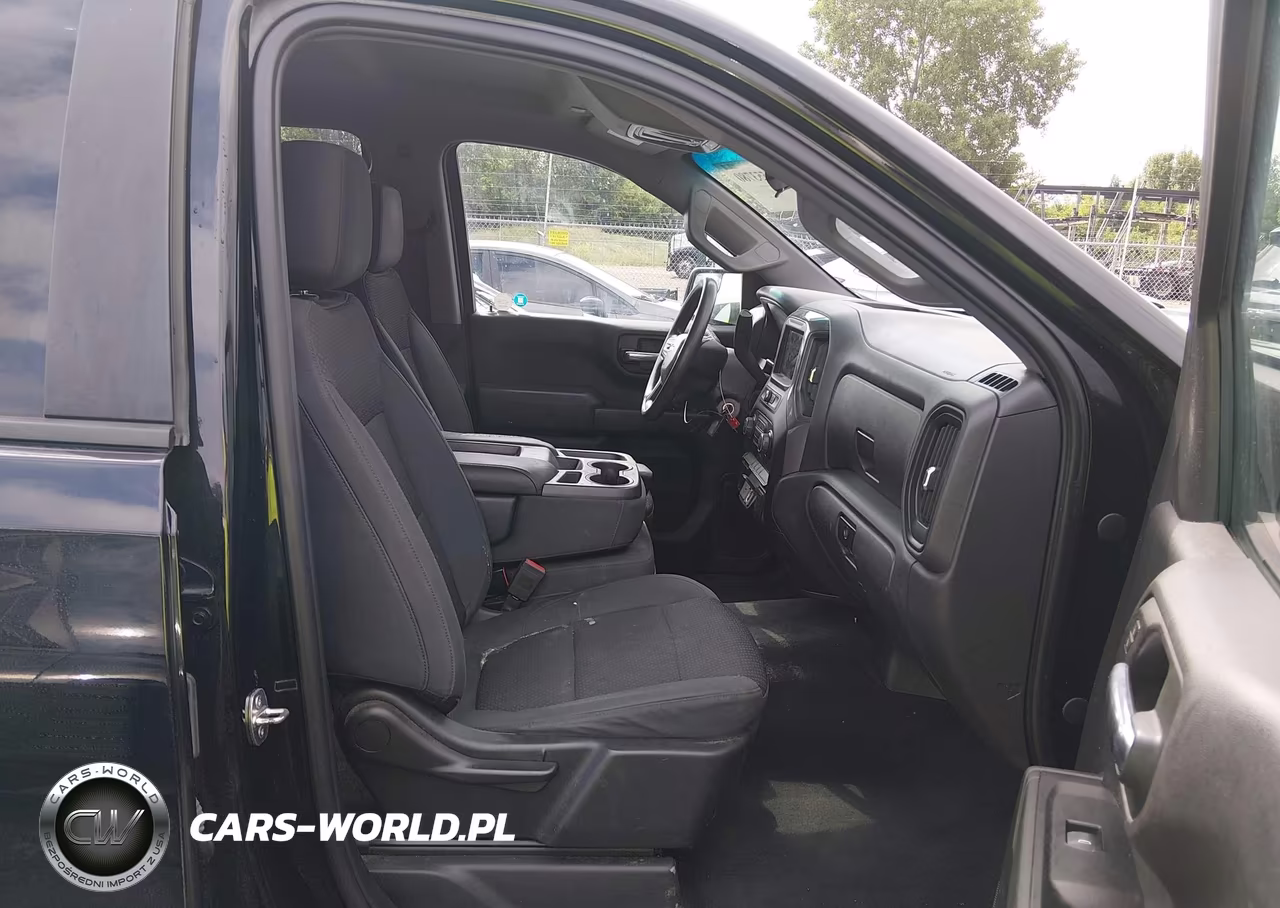 2019 Chevrolet Silverado 1500 Custom VIN:3GCPYBEH3KG103767 - 5