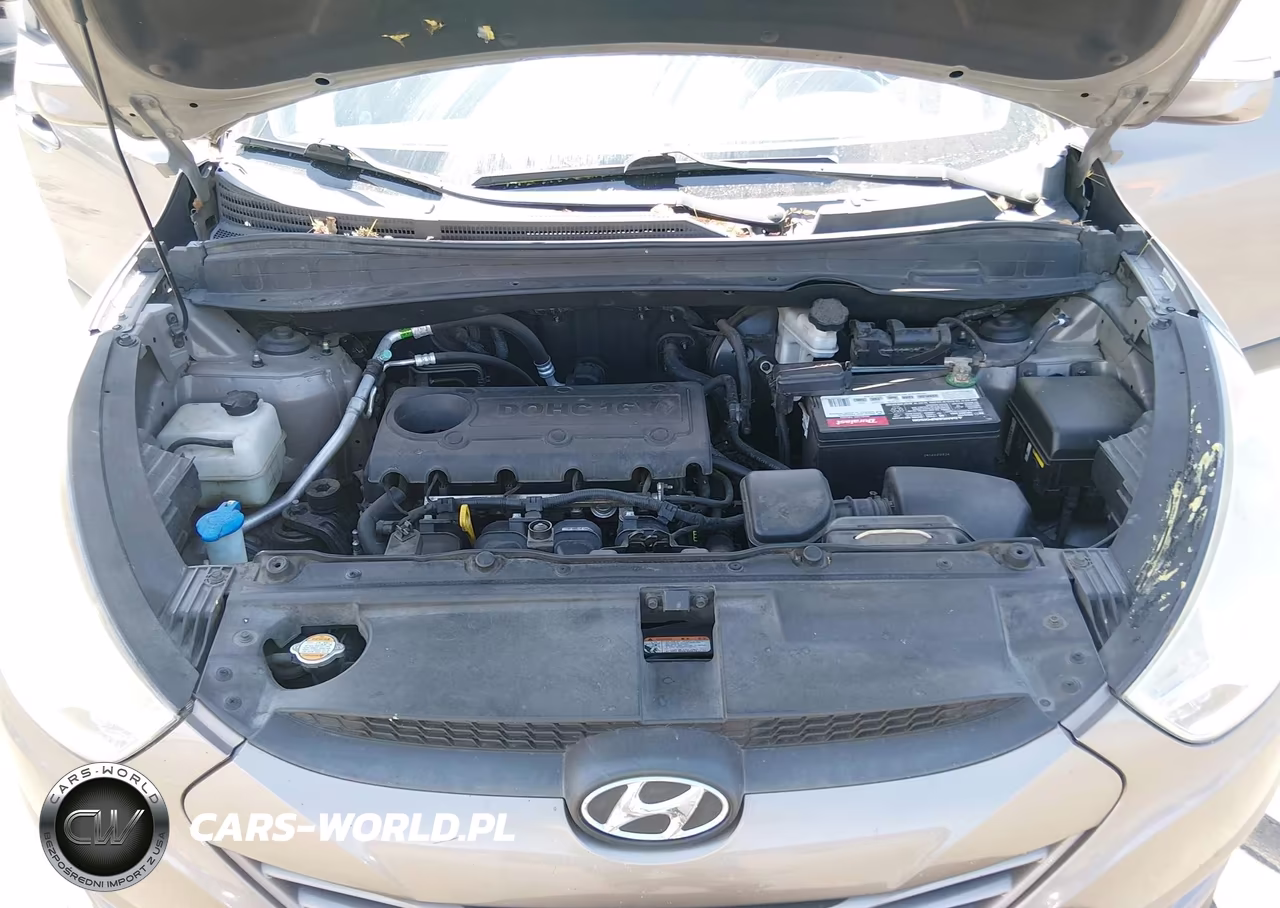 2012 Hyundai Tucson Gls VIN:KM8JUCAC6CU326719 - 10