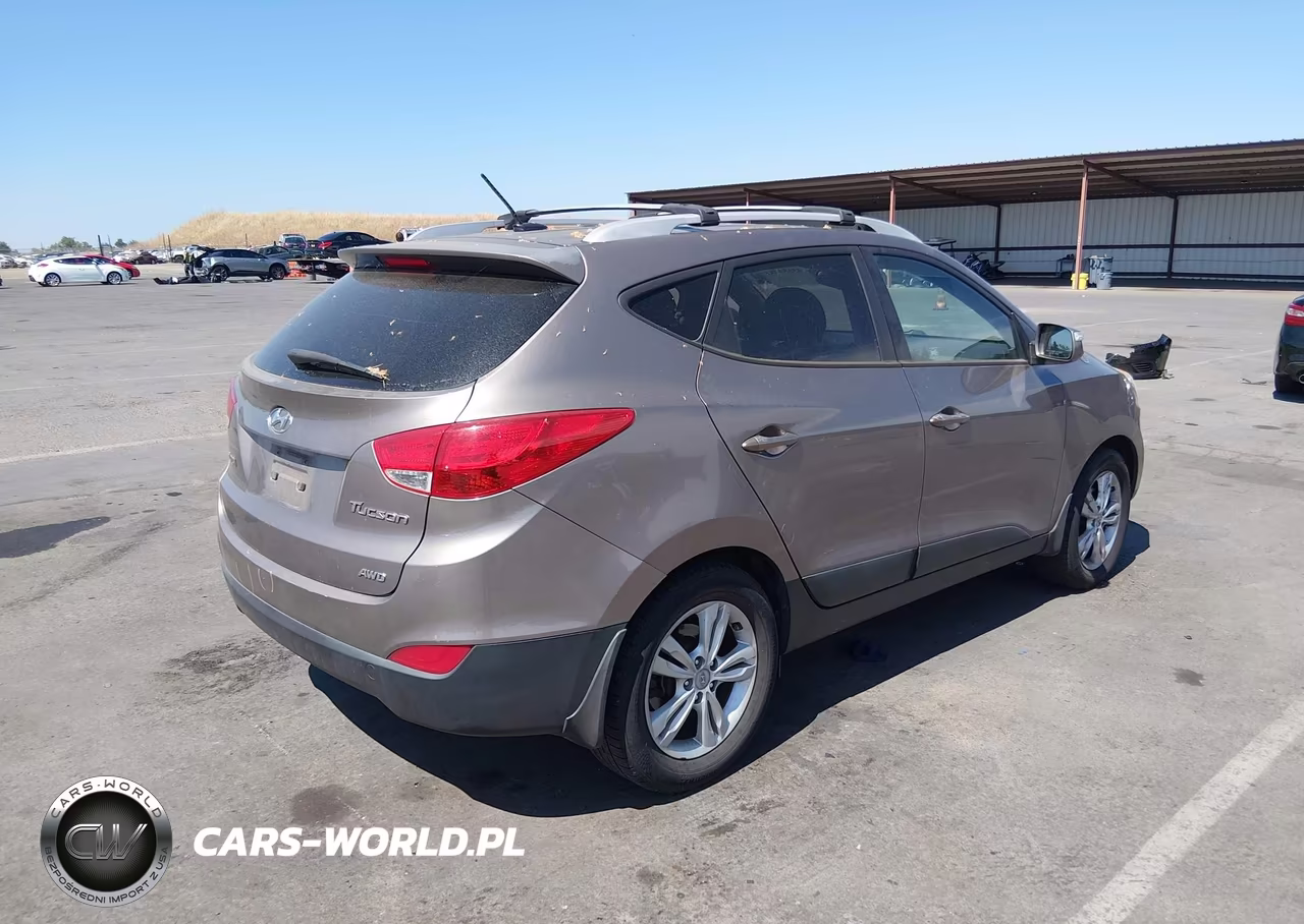 2012 Hyundai Tucson Gls VIN:KM8JUCAC6CU326719 - 4