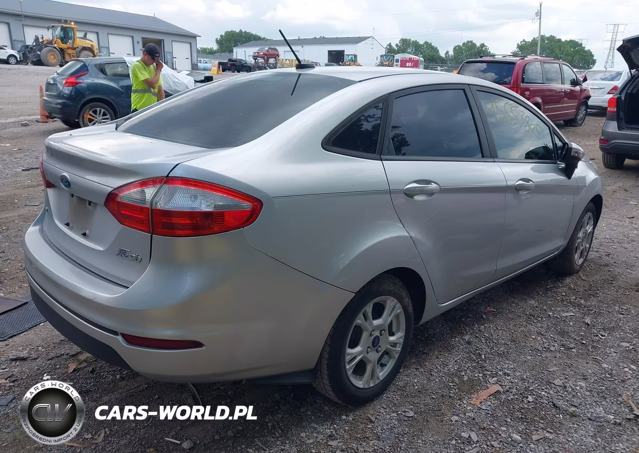 2016 Ford Fiesta Se VIN:3FADP4BJ0GM197100 - 3