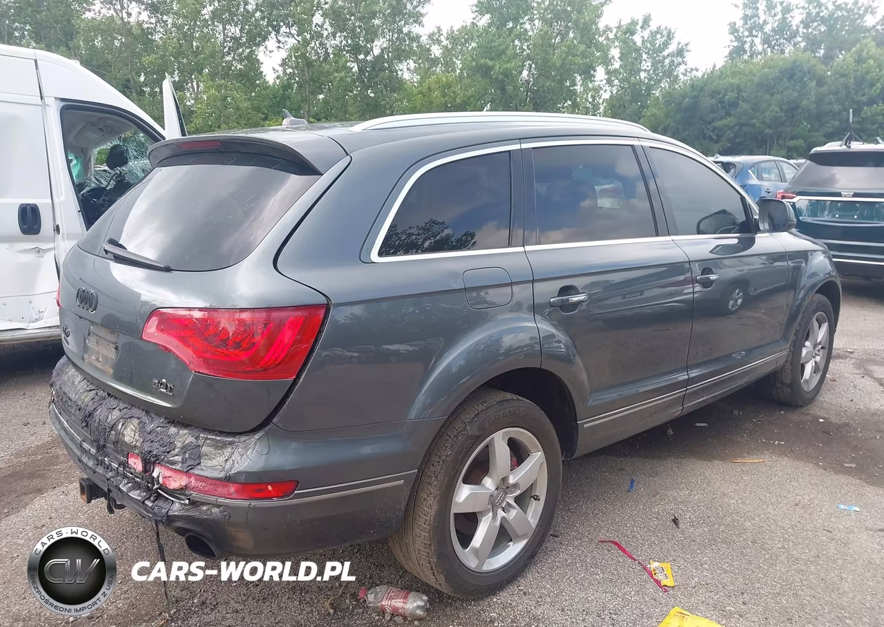 2015 Audi Q7 3.0T Premium VIN:WA1LGAFE9FD012631 - 4