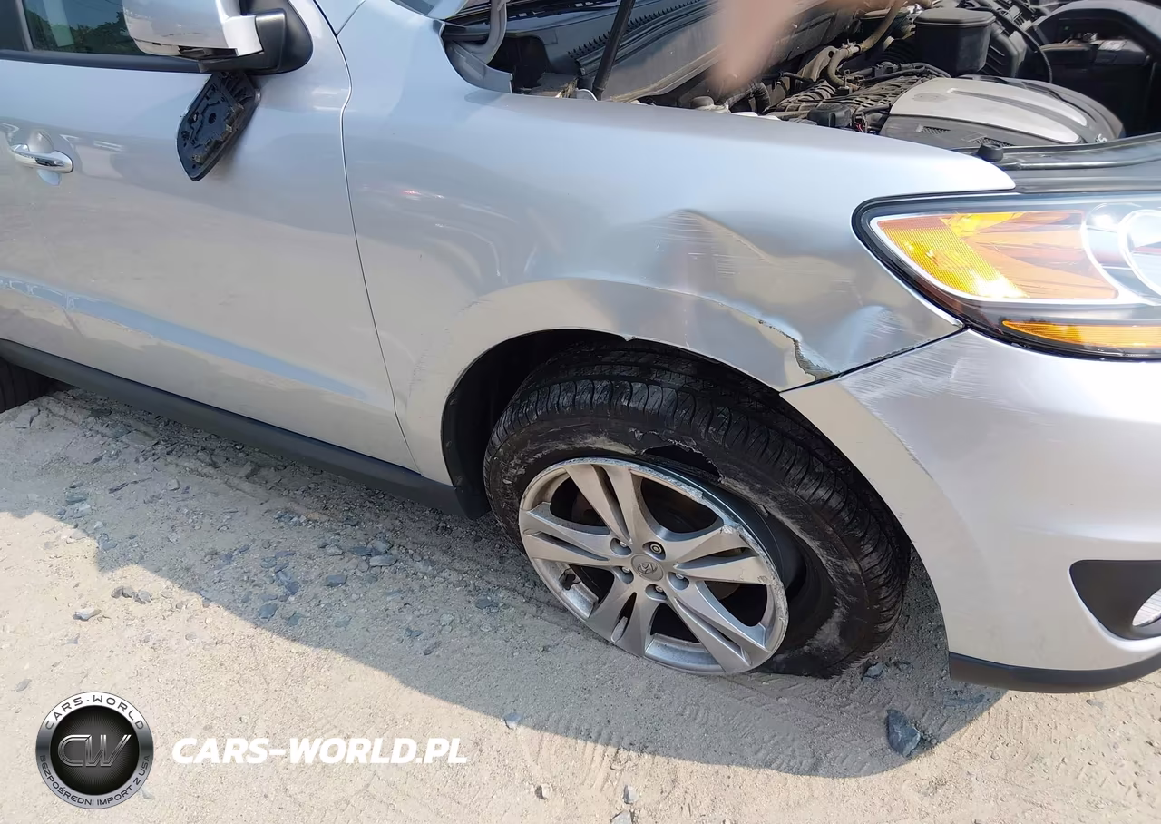 2011 Hyundai Santa Fe Limited V6 VIN:5XYZKDAG9BG052860 - 6