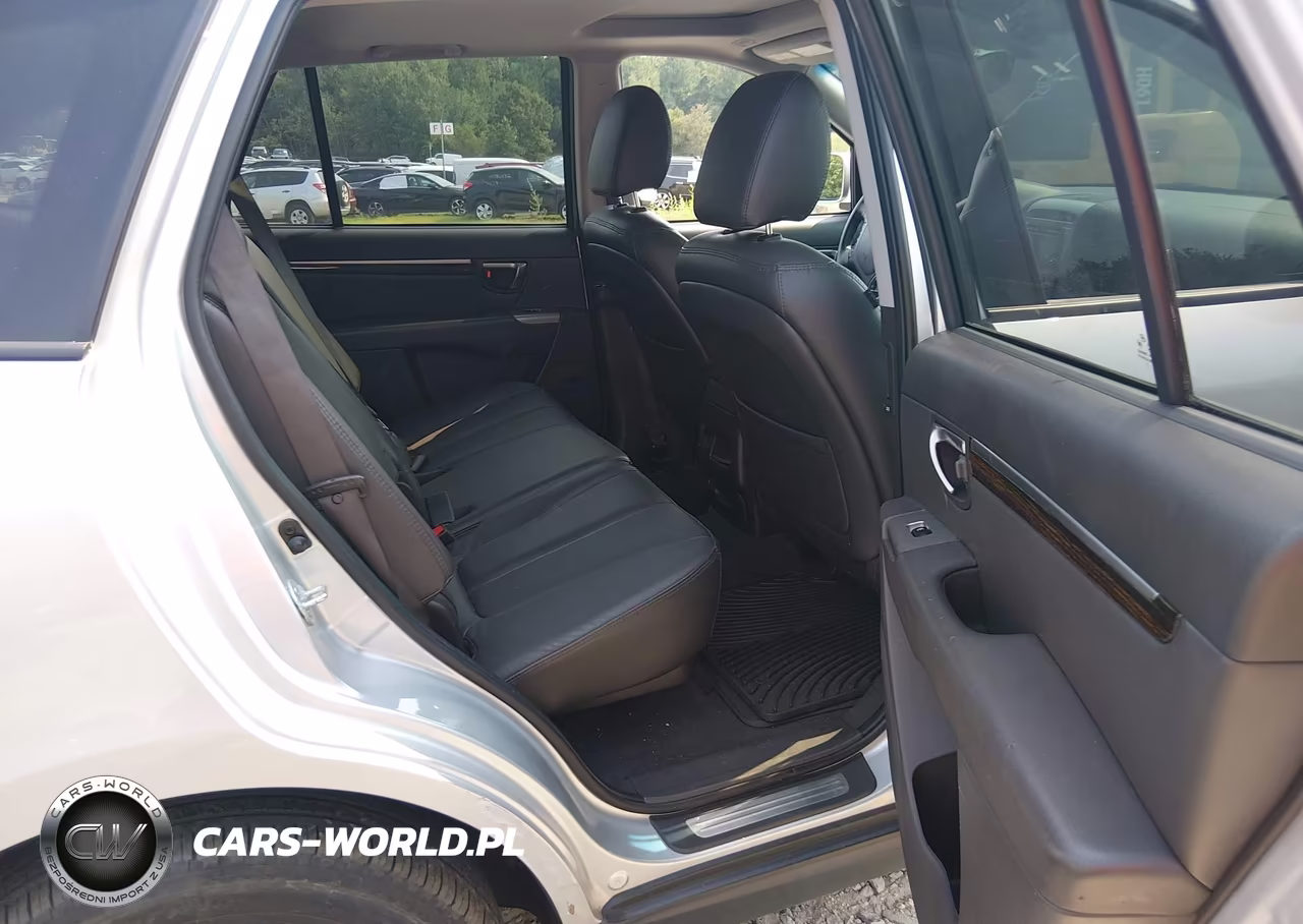 2011 Hyundai Santa Fe Limited V6 VIN:5XYZKDAG9BG052860 - 8