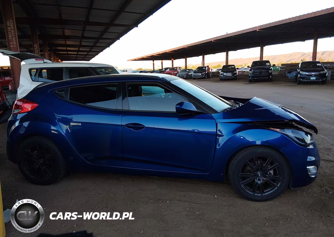2016 Hyundai Veloster VIN:KMHTC6AD6GU302688 - 14