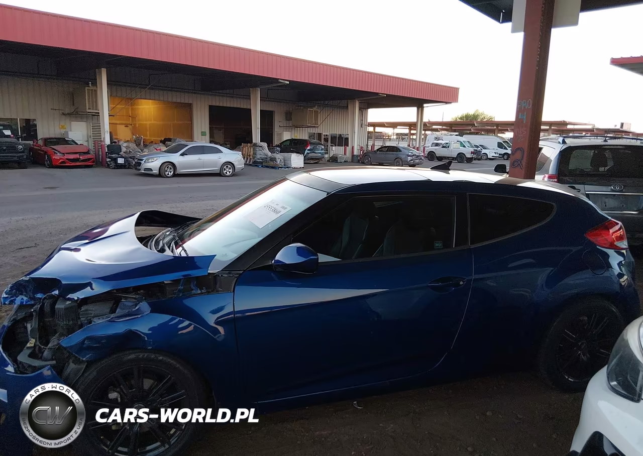 2016 Hyundai Veloster VIN:KMHTC6AD6GU302688 - 15