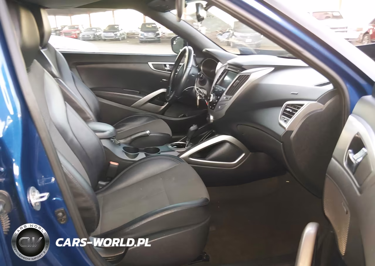 2016 Hyundai Veloster VIN:KMHTC6AD6GU302688 - 5