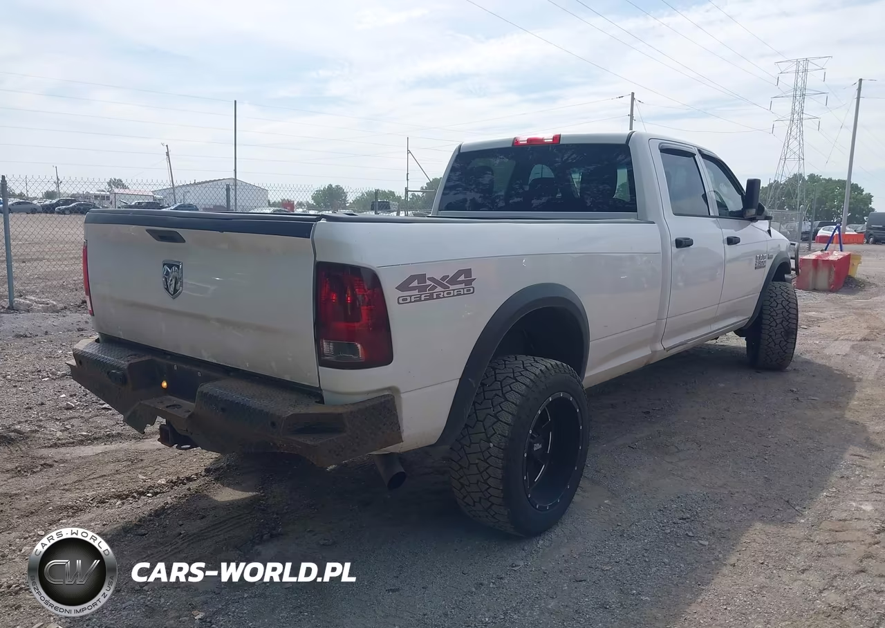 2017 Ram 2500 Tradesman 4X4 8' Box VIN:3C6UR5HJ7HG502228 - 4