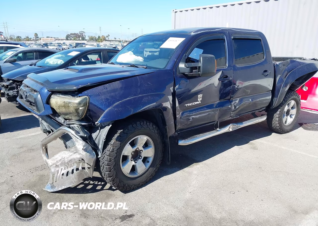 2013 Toyota Tacoma Prerunner V6 VIN:3TMJU4GN9DM142349 - 2
