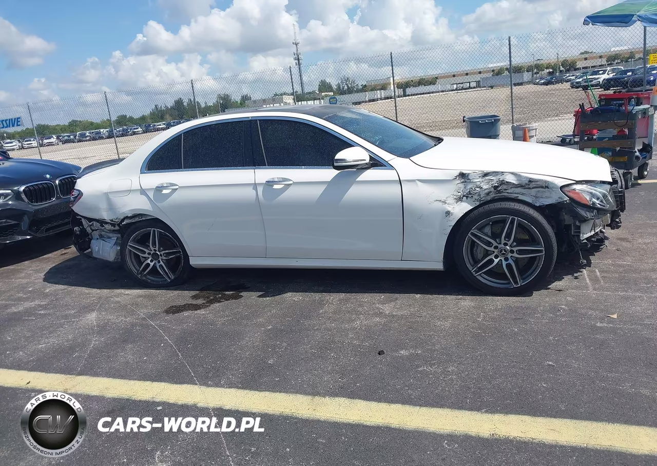 2018 Mercedes-Benz E 300 VIN:WDDZF4JB6JA318140 - 14