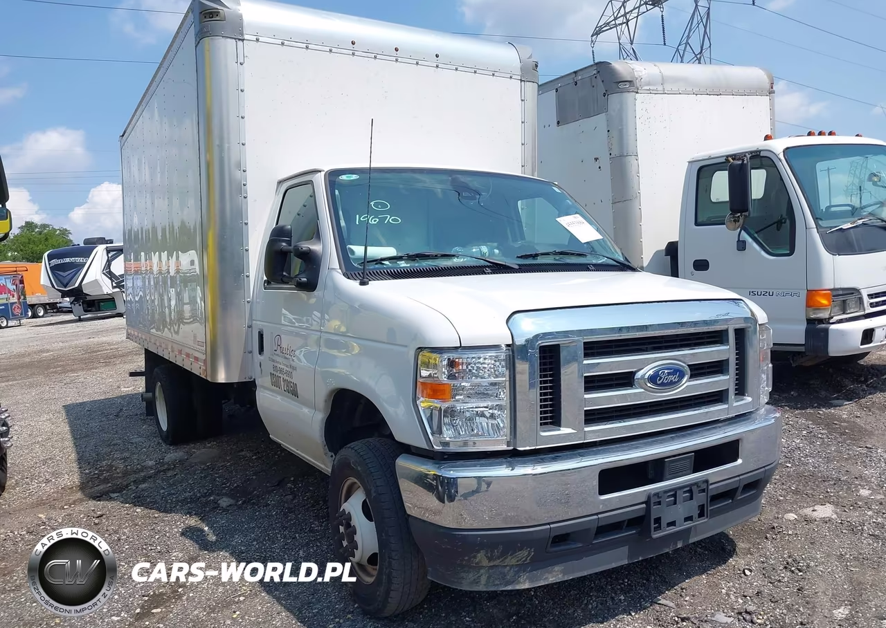 2024 Ford E-350 Cutaway – zdjęcie 1 z 14