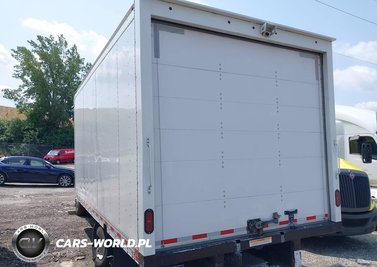 2024 Ford E-350 Cutaway VIN:1FDWE3FN2RDD22009 - 3