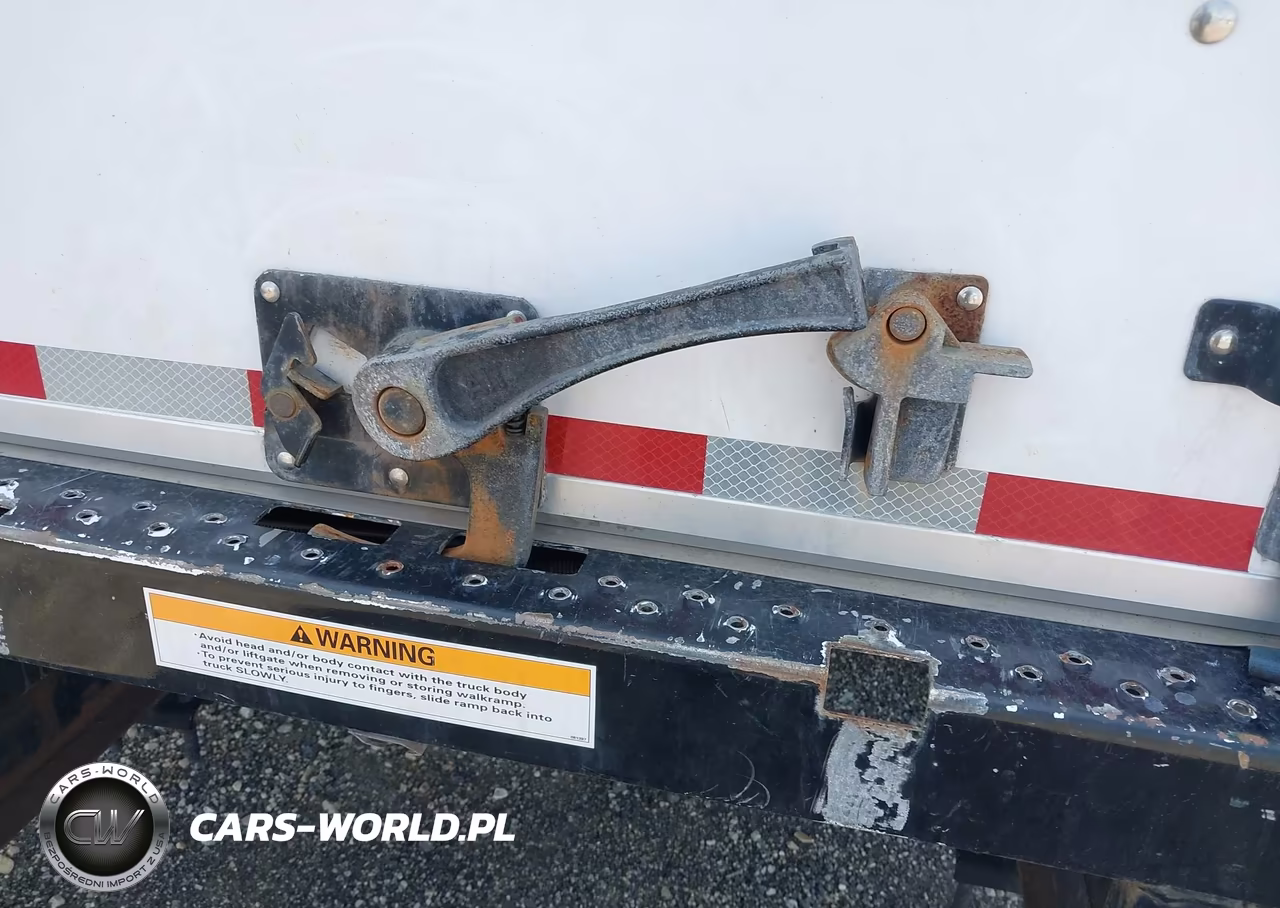 2024 Ford E-350 Cutaway VIN:1FDWE3FN2RDD22009 - 6