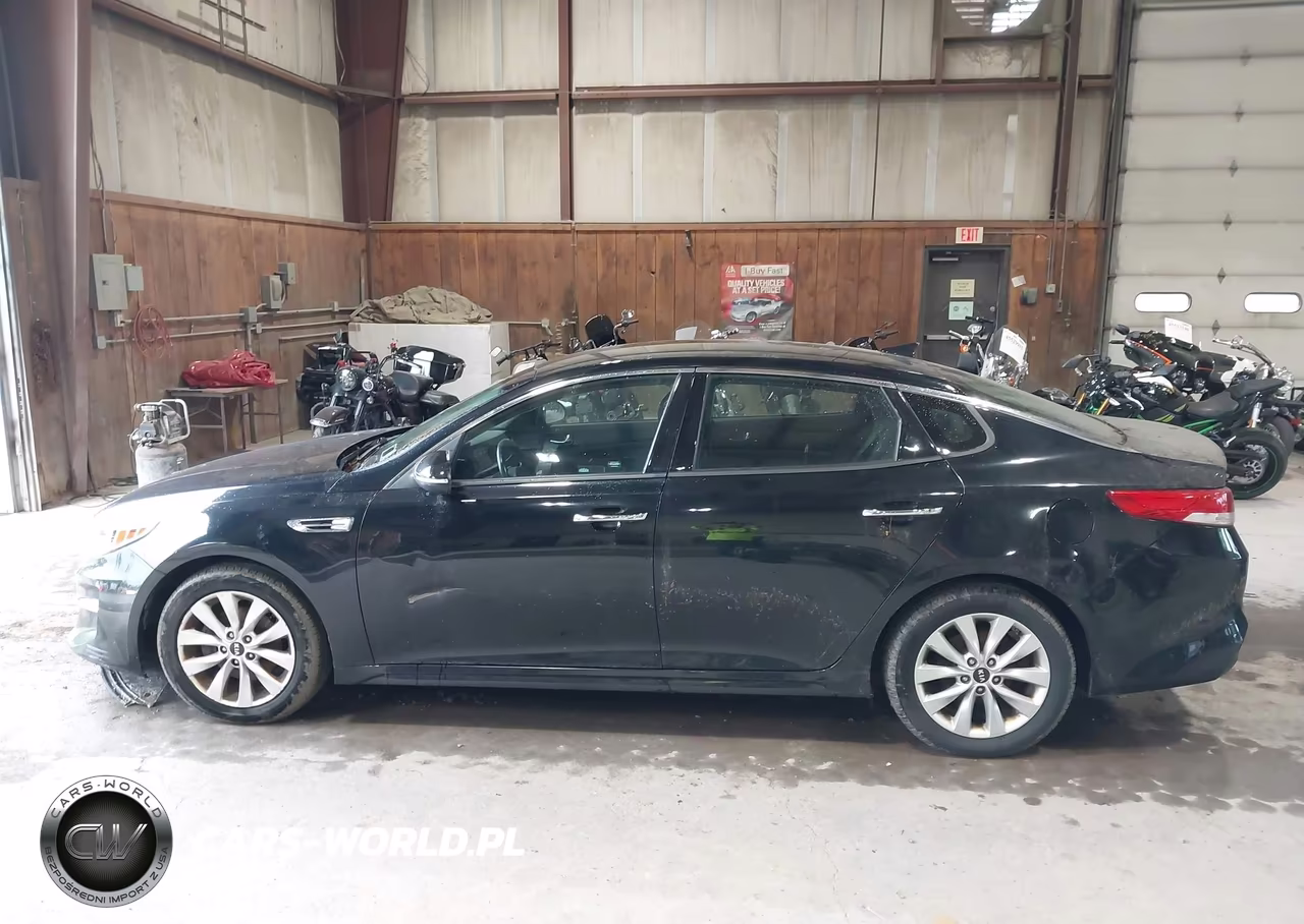 2018 Kia Optima Ex VIN:5XXGU4L31JG260732 - 14