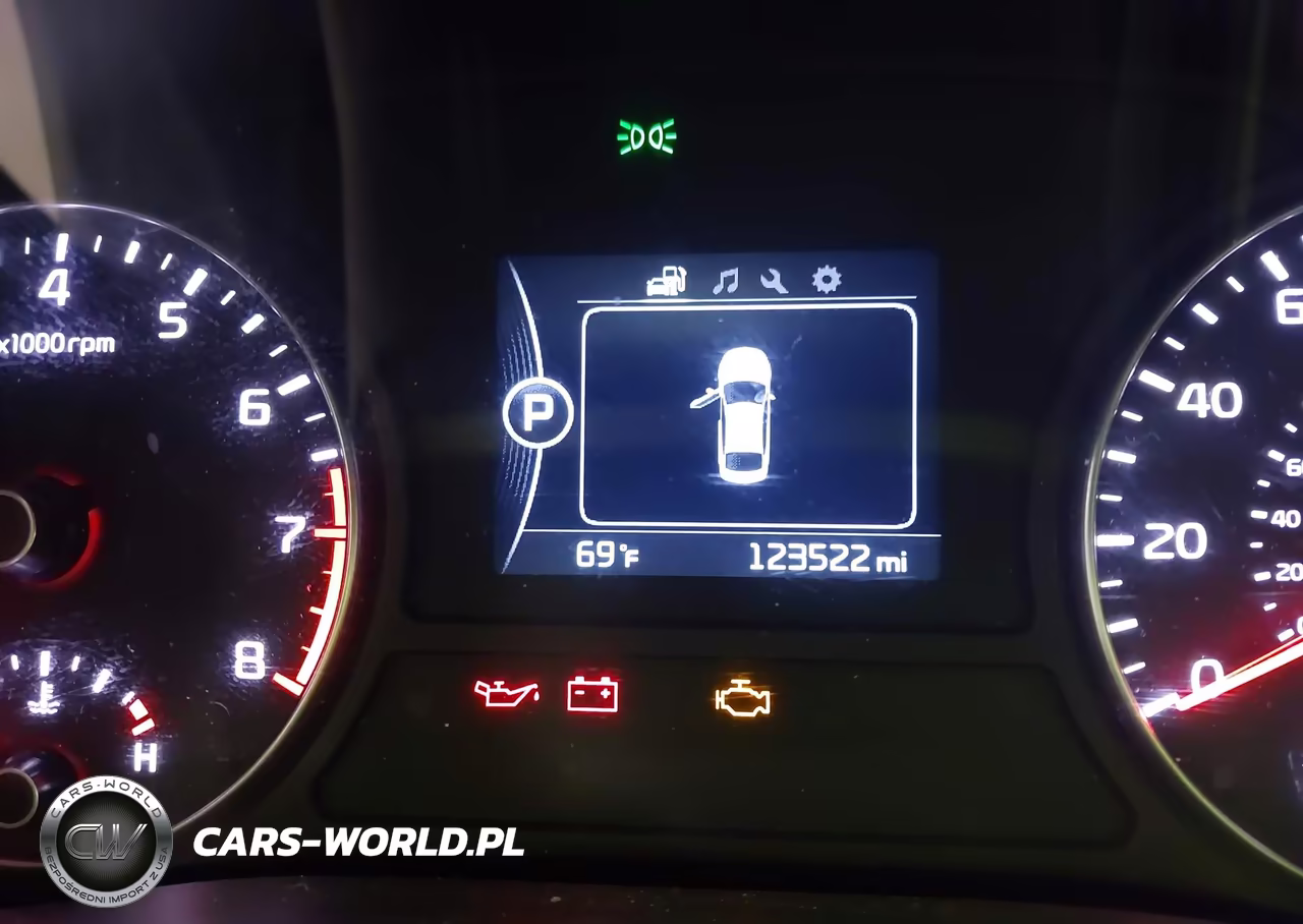 2018 Kia Optima Ex VIN:5XXGU4L31JG260732 - 15