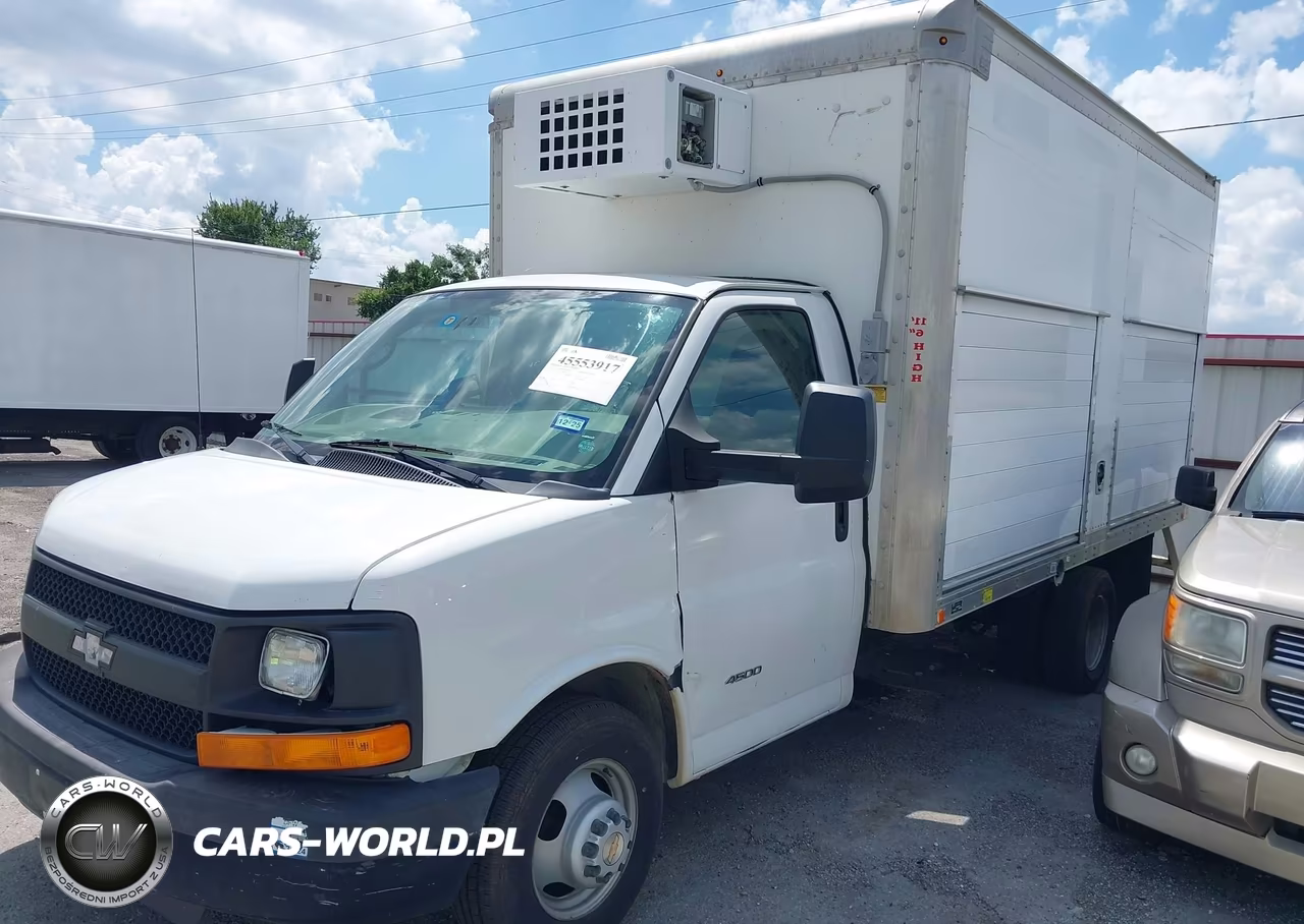 2015 Chevrolet Express Cutaway 4500 VIN:1GB6G5CG5F1109993 - 2