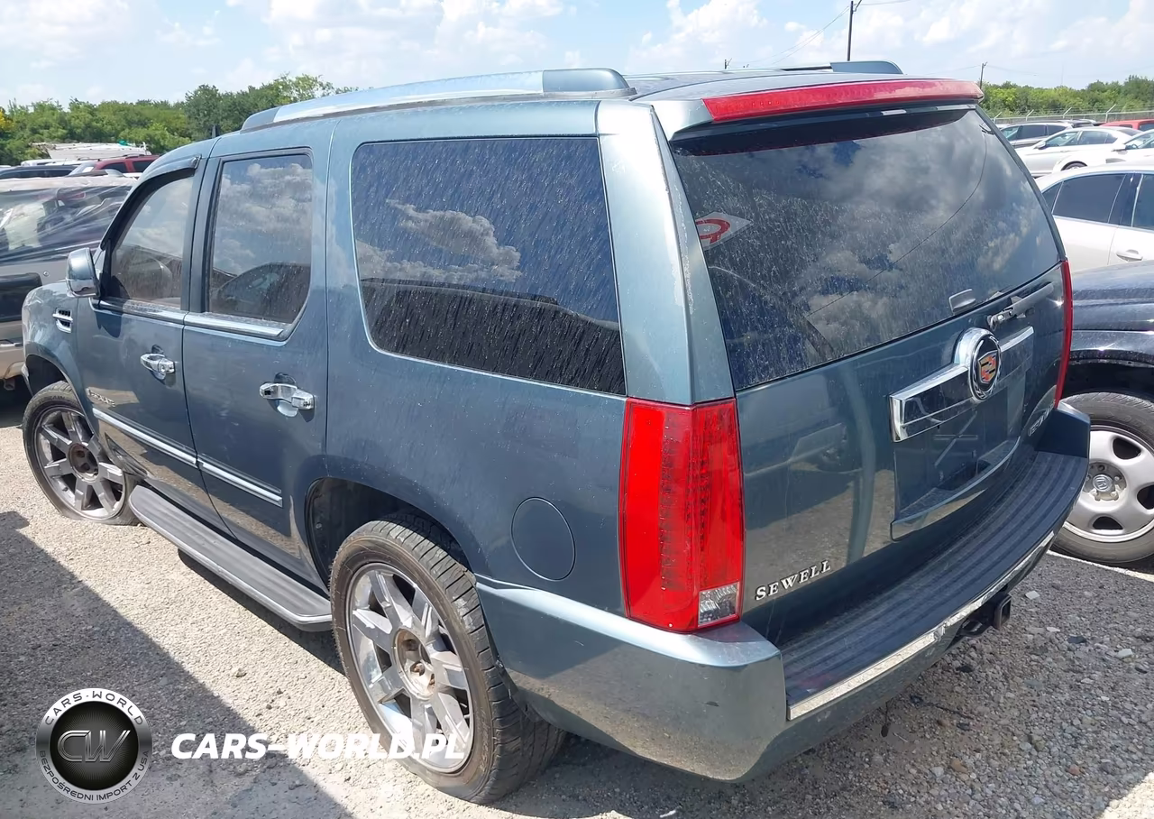 2009 Cadillac Escalade Standard VIN:1GYFC23259R114508 - 3
