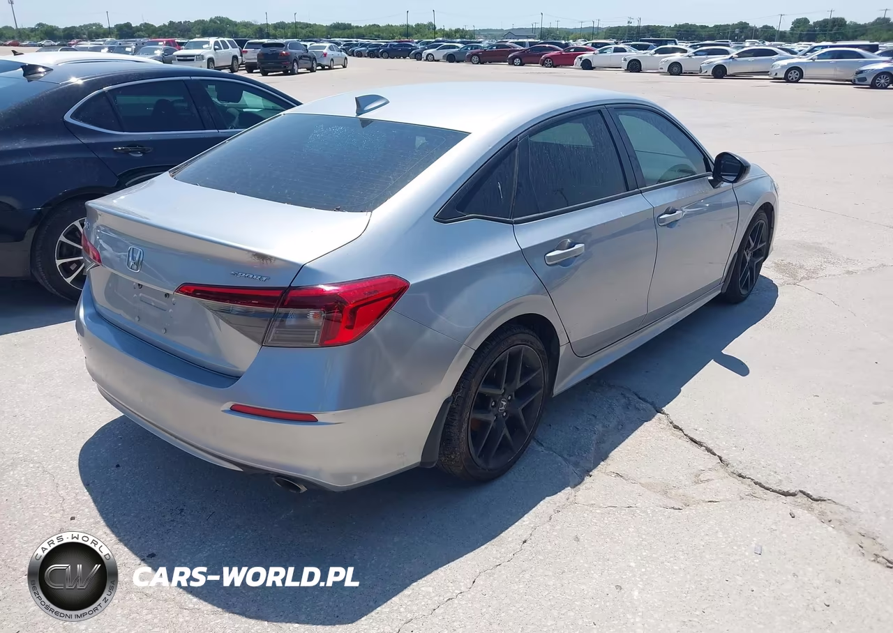 2022 Honda Civic Sport VIN:2HGFE2F5XNH568724 - 4