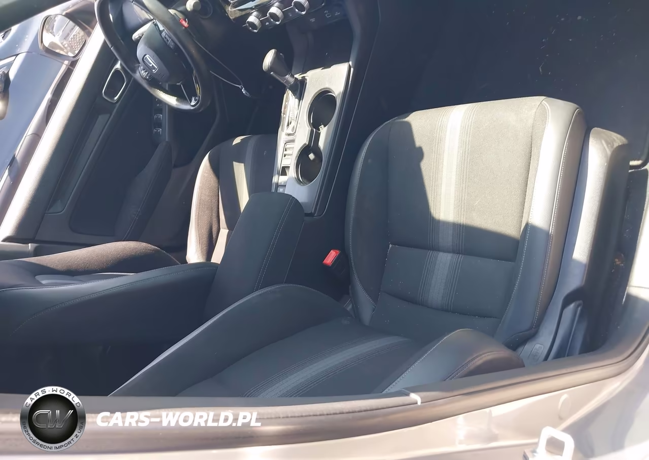 2022 Honda Civic Sport VIN:2HGFE2F5XNH568724 - 5