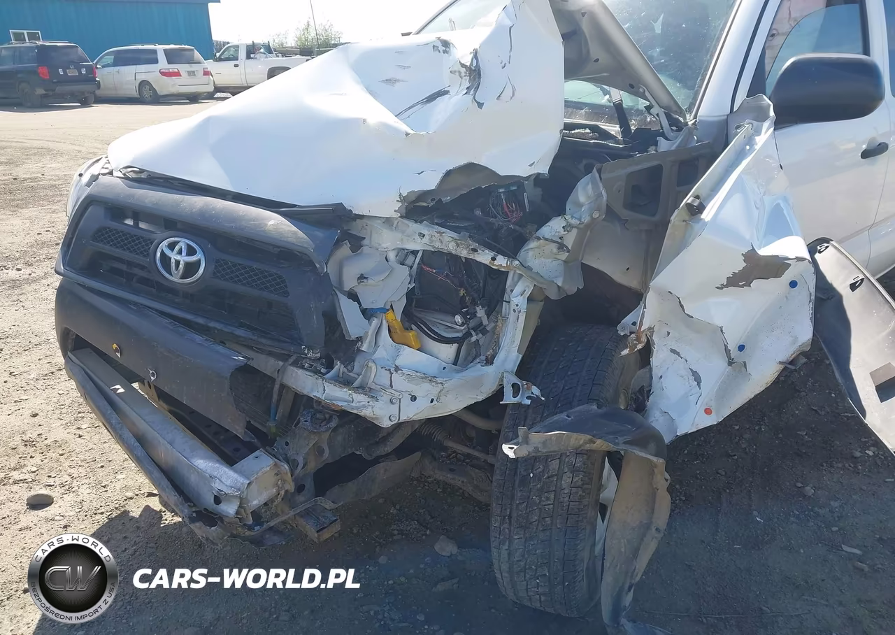2015 Toyota Tacoma VIN:5TFUX4EN5FX033438 - 6