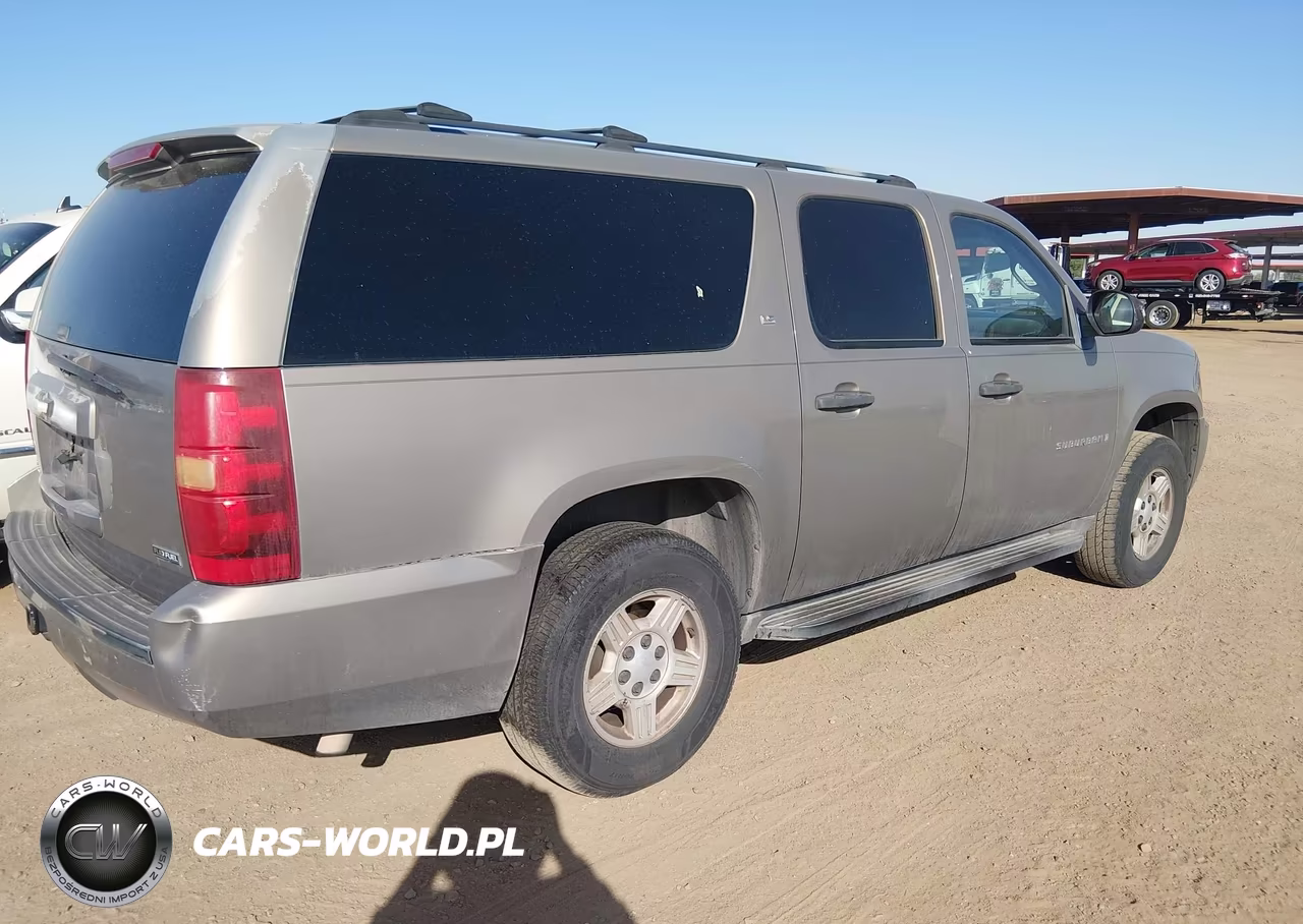 2007 Chevrolet Suburban Ls VIN:1GNFC16027R212250 - 4