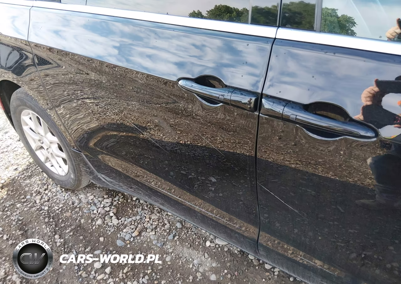 2025 Chrysler Pacifica Select VIN:2C4RC1BG5SR579106 - 18