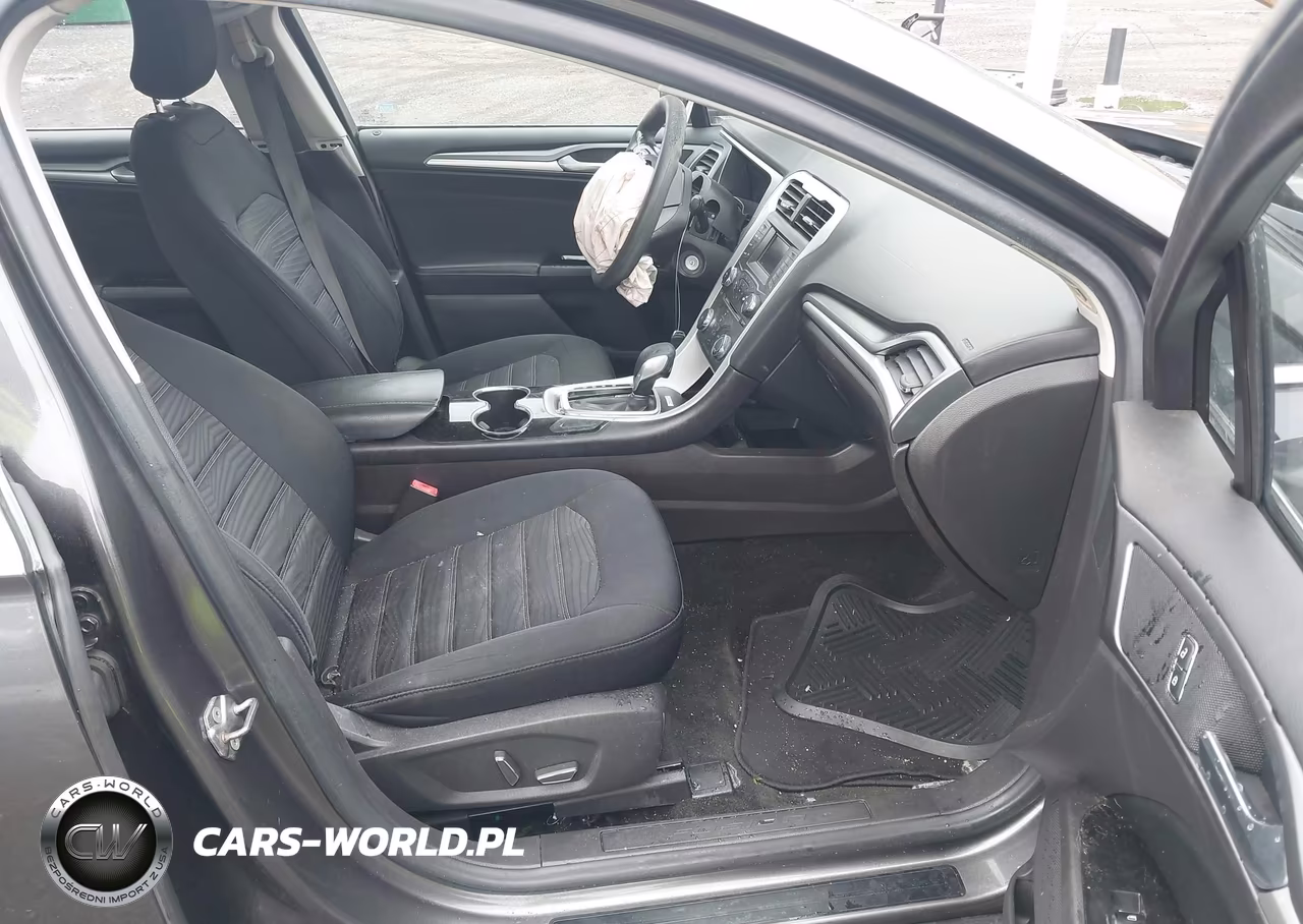 2016 Ford Fusion Se VIN:3FA6P0H74GR306674 - 5