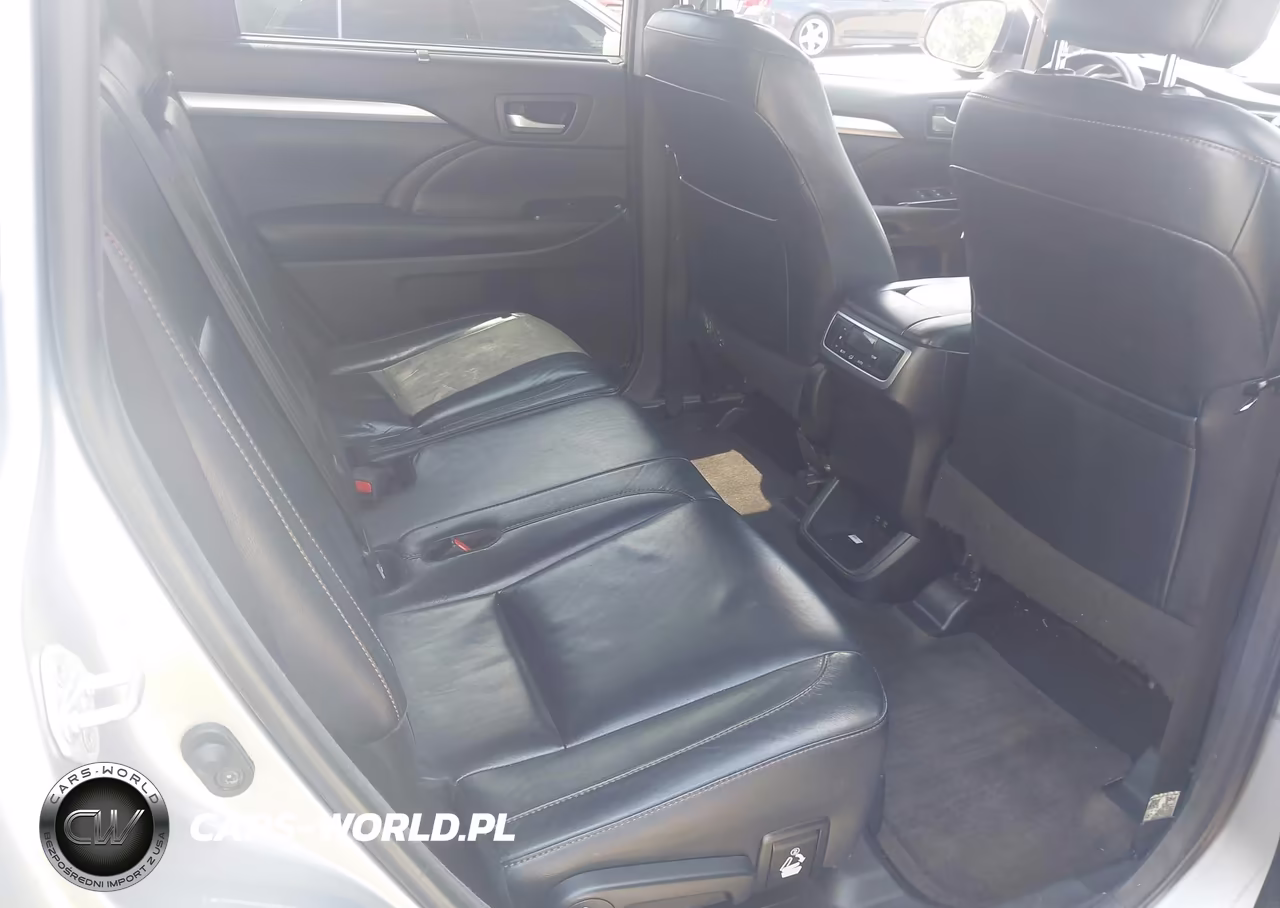 2018 Toyota Highlander Hybrid Xle VIN:5TDJGRFH6JS045105 - 8