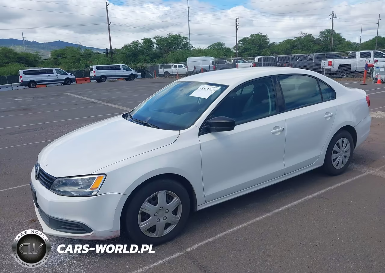 2013 Volkswagen Jetta 2.0L S VIN:3VW2K7AJ0DM384879 - 2