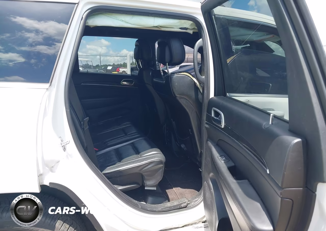 2016 Jeep Grand Cherokee High Altitude VIN:1C4RJECGXGC306447 - 8
