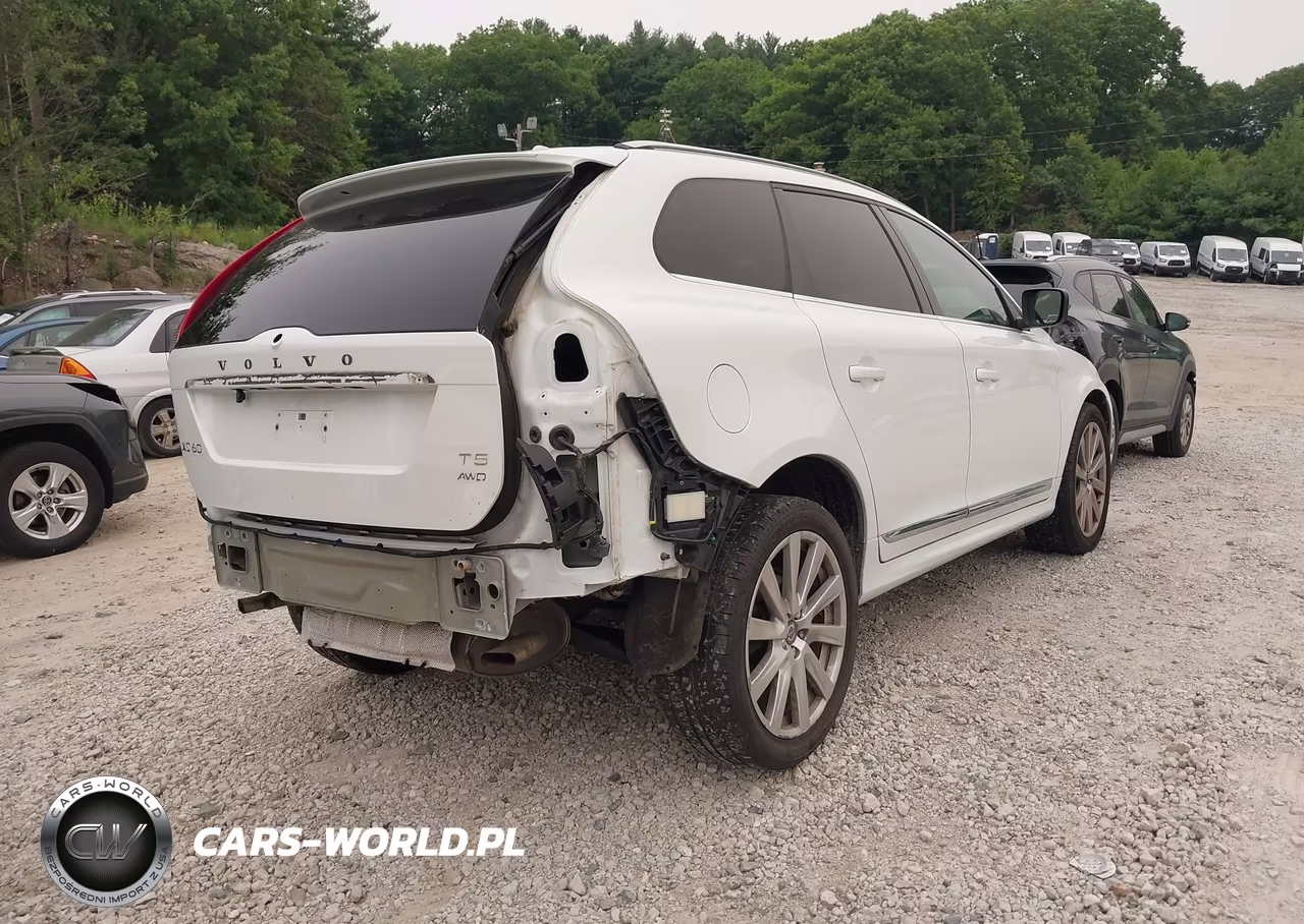 2017 Volvo Xc60 T5 Inscription VIN:YV440MRU9H2136302 - 4