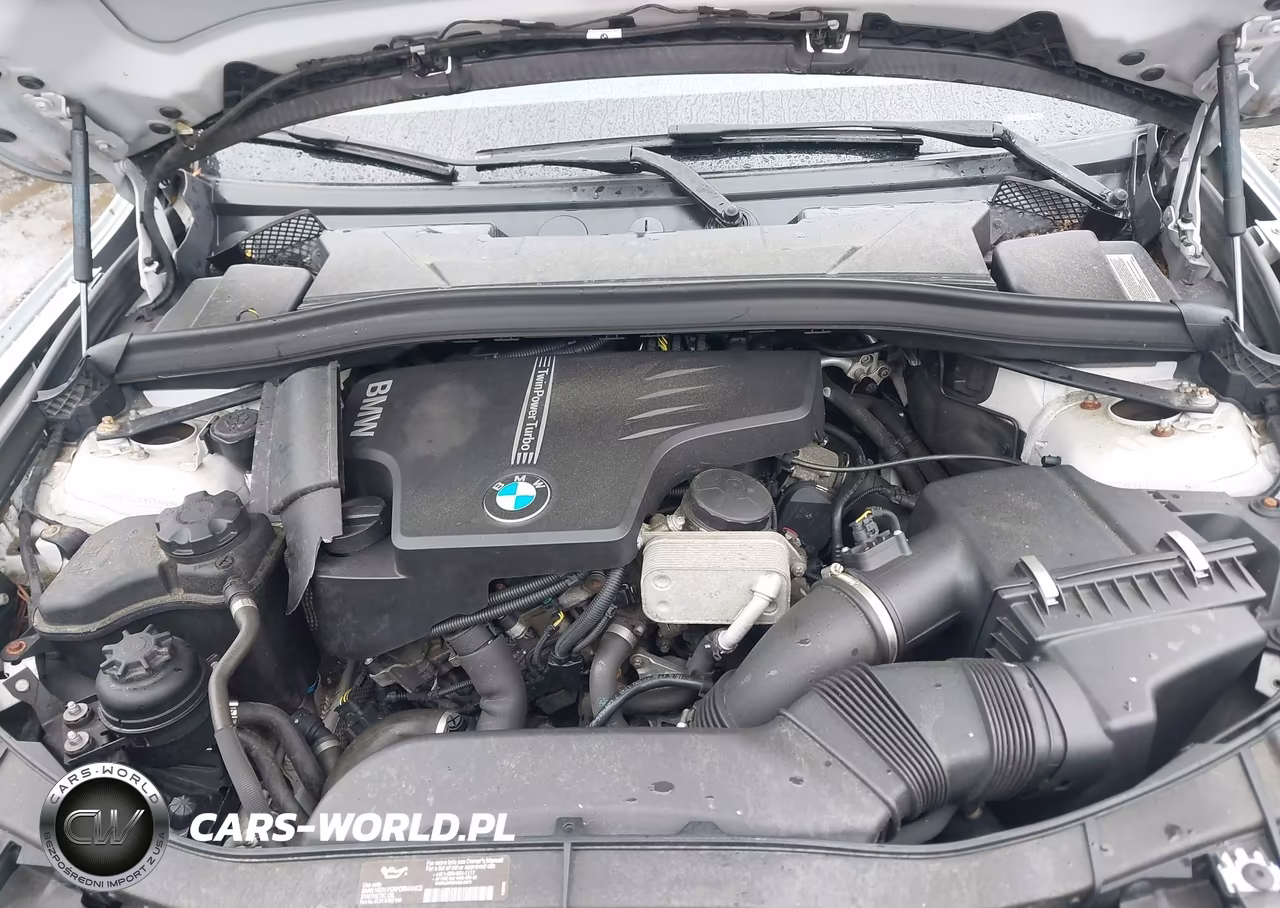 2014 BMW X1 xDrive28I VIN:WBAVL1C59EVY16447 - 10
