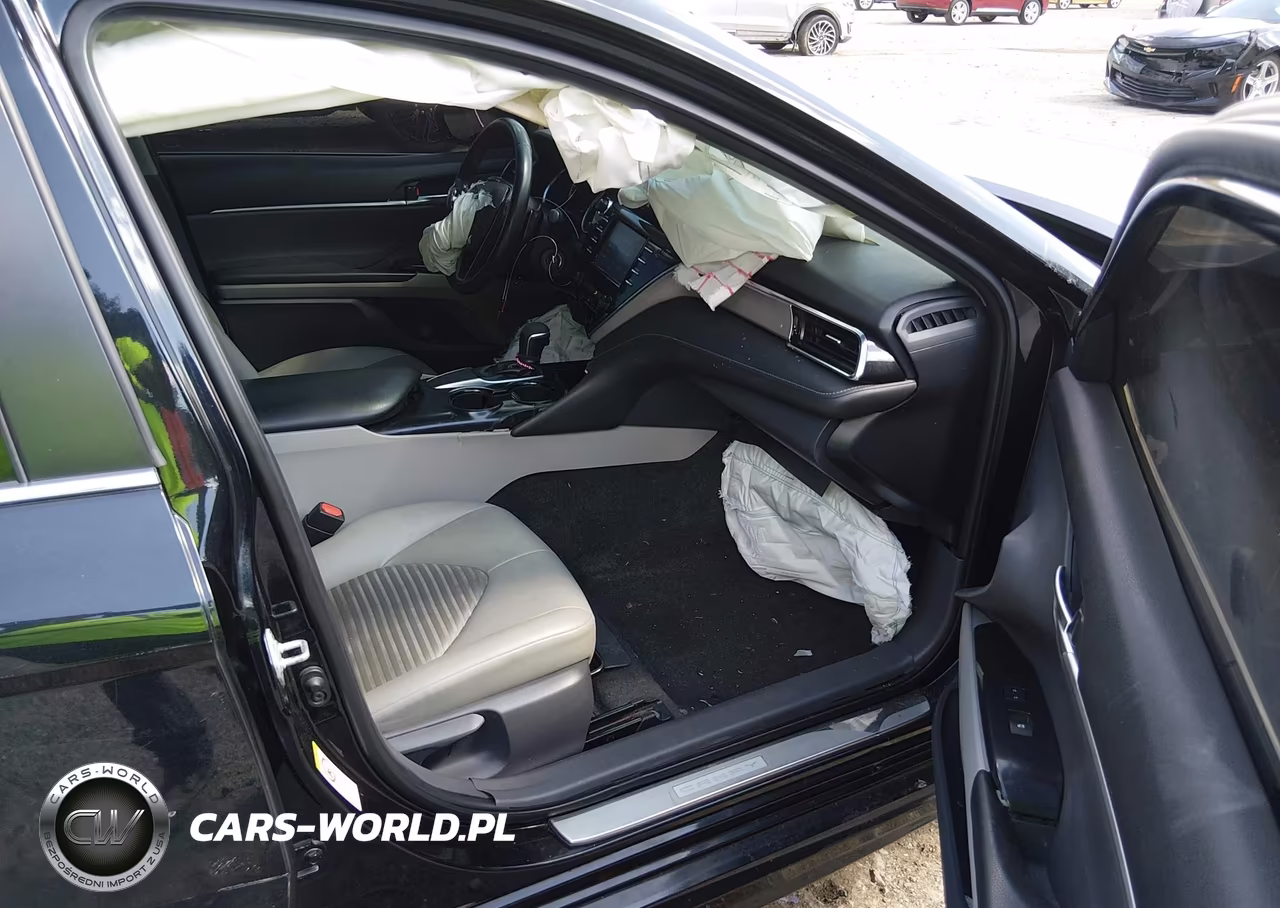2018 Toyota Camry Se VIN:4T1B11HKXJU674521 - 5