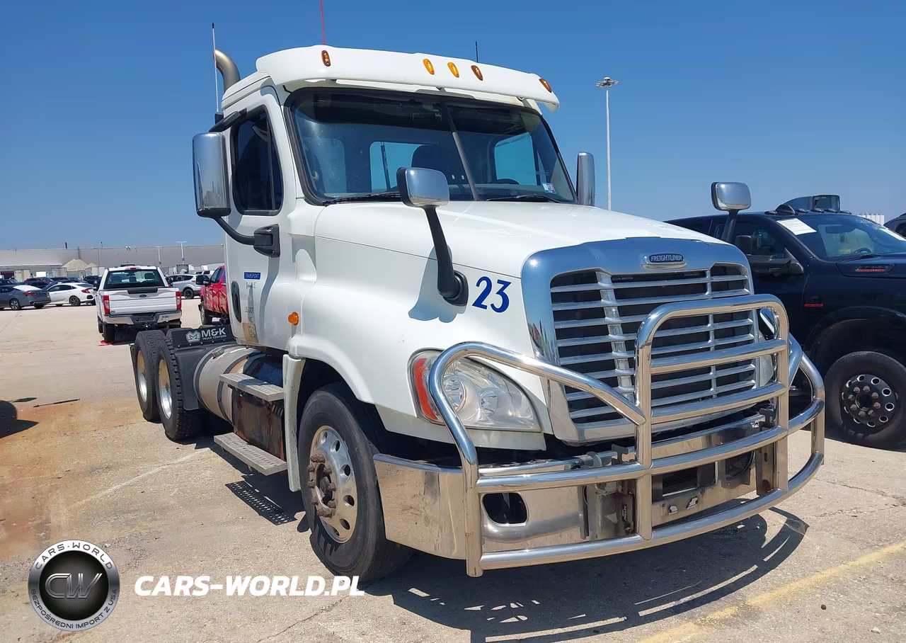 2013 Freightliner Cascadia 125