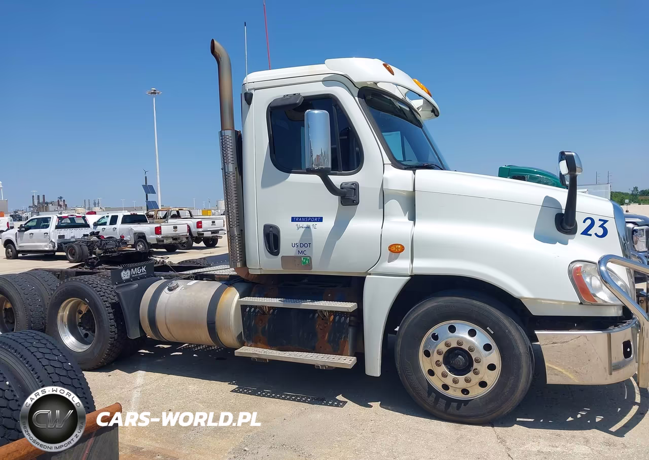 2013 Freightliner Cascadia 125 VIN:1FUJGEBG9DLFA5120 - 16