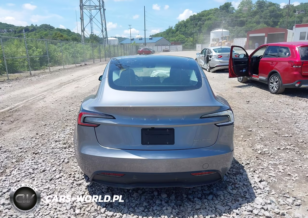 2025 Tesla Model 3 Long Range All-Wheel Drive VIN:5YJ3E1EB1SF894870 - 15